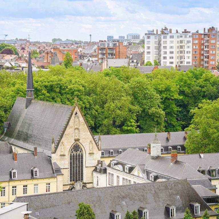 Abbaye de la Cambre, appartement de standing avec terrasse