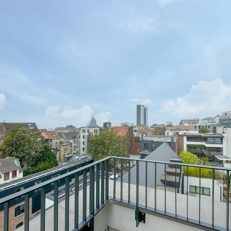 Splendide penthouse de 238m² 3ch+bur terrasse 69m²