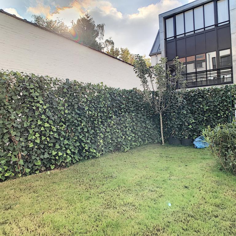 Etangs d'Ixelles : Magnifique triplex RDC avec jardin