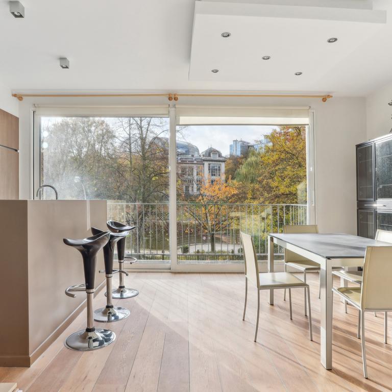 SOUS OFFRE Parc Léopold - Appartement 2 ch avec terrasse et parking