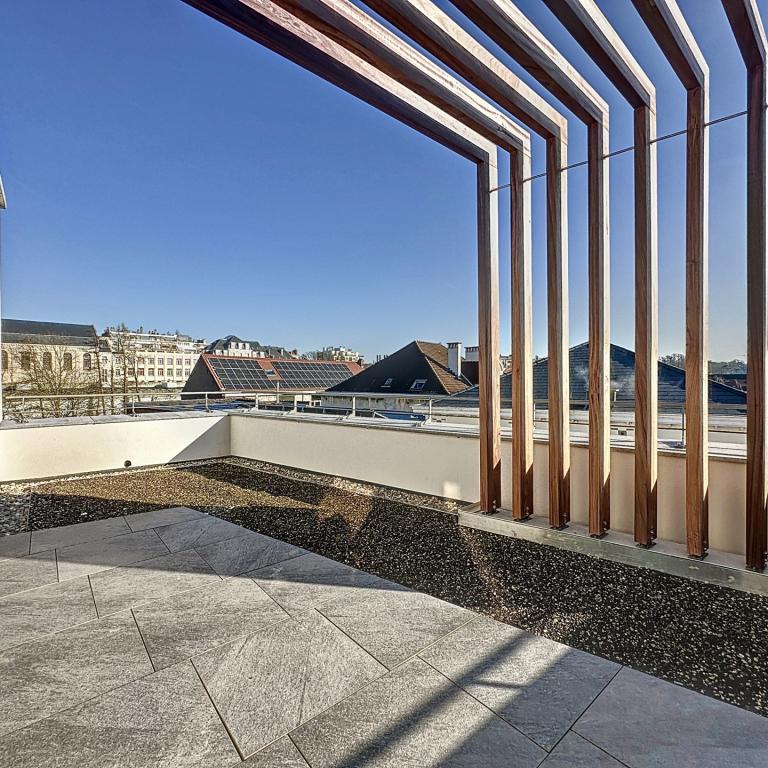 Carré Coghen : Superbe penthouse avec une belle terrasse