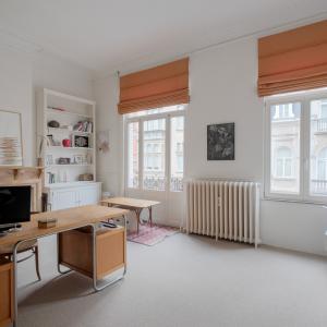 SOUS OFFRE !!! Lepoutre/ Pl Brugmann: Maison 5 chambres, jardin Sud-Ouest