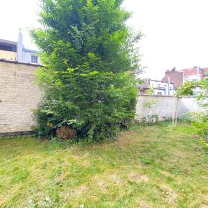 Parc de Forest : Duplex rez 2 chambres + jardin