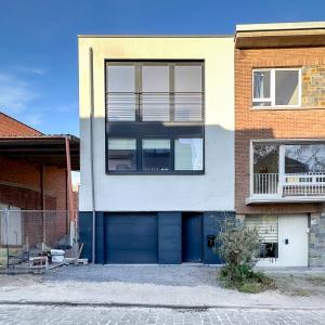 Lycée Français : maison 4 chambres + jardin