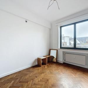 Petit Sablon : Charmant appartement de 2 chambres + balcon