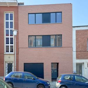 Baisse de prix! Lycée français,maison  3ch.+- 186m², jardin 