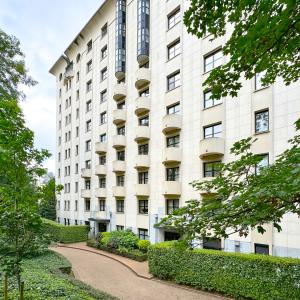 Parc Brugmann: Magnifique appart. 3 chambres avec terrasse