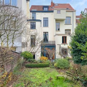 Châtelain : Superbe maison de caractère - terrasse & jardin 