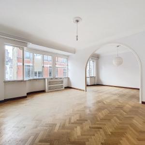 Lepoutre/Brugmann : Magnifique appartement 2CH + bureau 