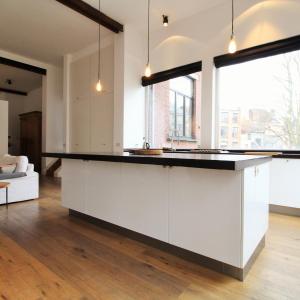 Proche des Etangs d'Ixelles : magnifique loft de ± 150m² 2CH