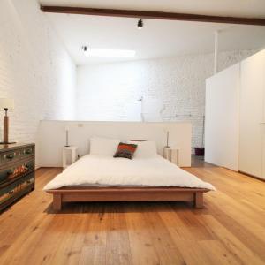 Proche des Etangs d'Ixelles : magnifique loft de ± 150m² 2CH