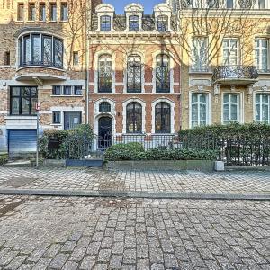 Molière/Stallaert : Somptueuse maison de Maître avec jardin