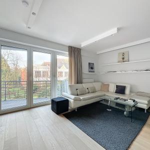 BDC/Montjoie : Superbe appartement meublé et moderne