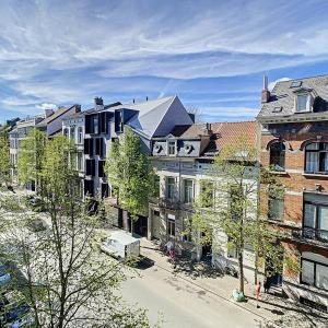 Vleurgat : Bel appartement + balcon. PEB A++