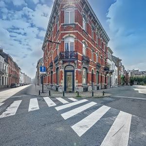 Flagey/Etangs d'Ixelles : Super commerce + belle visibilité