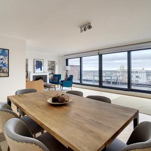 Roosevelt : Superbe penthouse avec grande terrasse