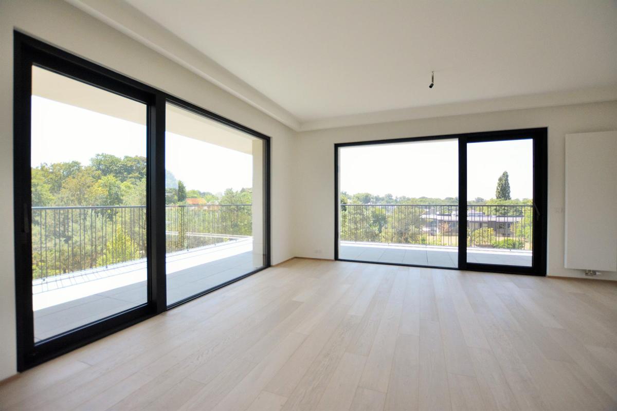 Uccle : Superbe appartement avec grande terrasse