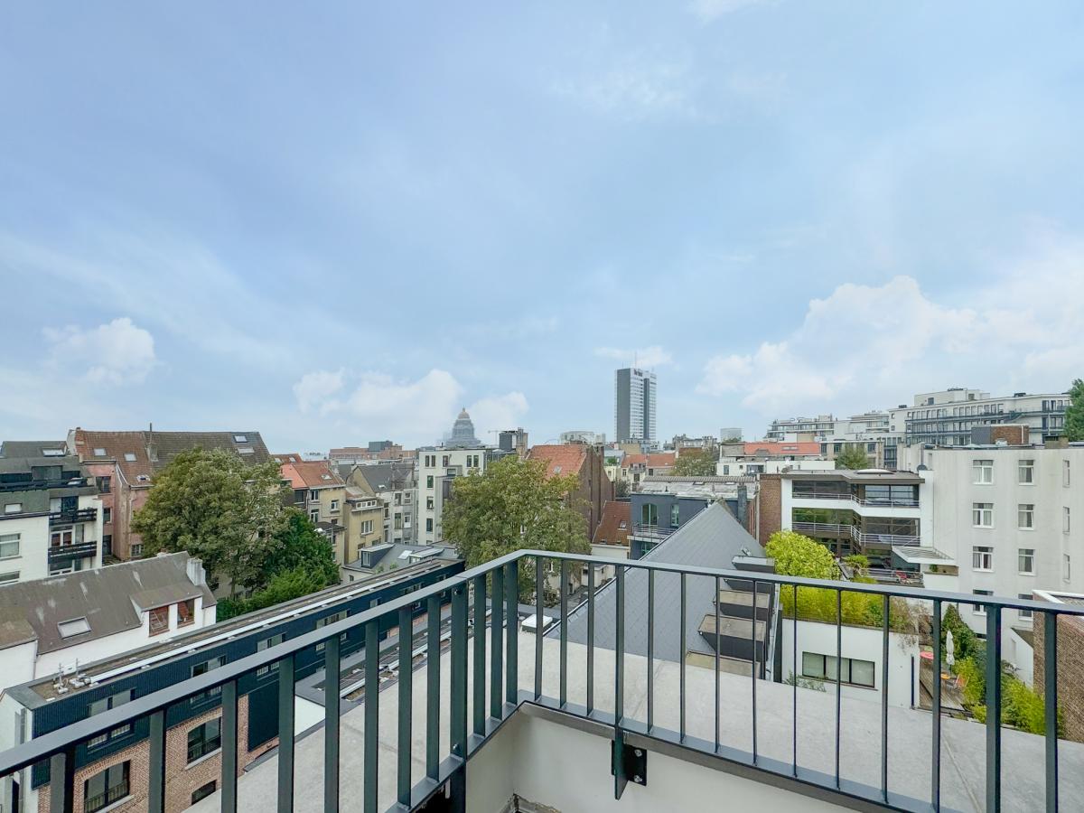 Splendide penthouse de 238m² 3ch+bur terrasse 69m²