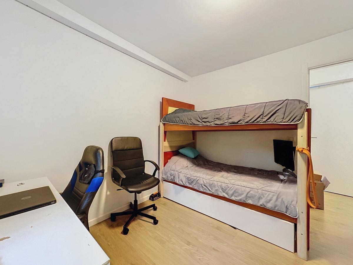 ULB - Bel appartement 3 chambres dans un immeuble récent