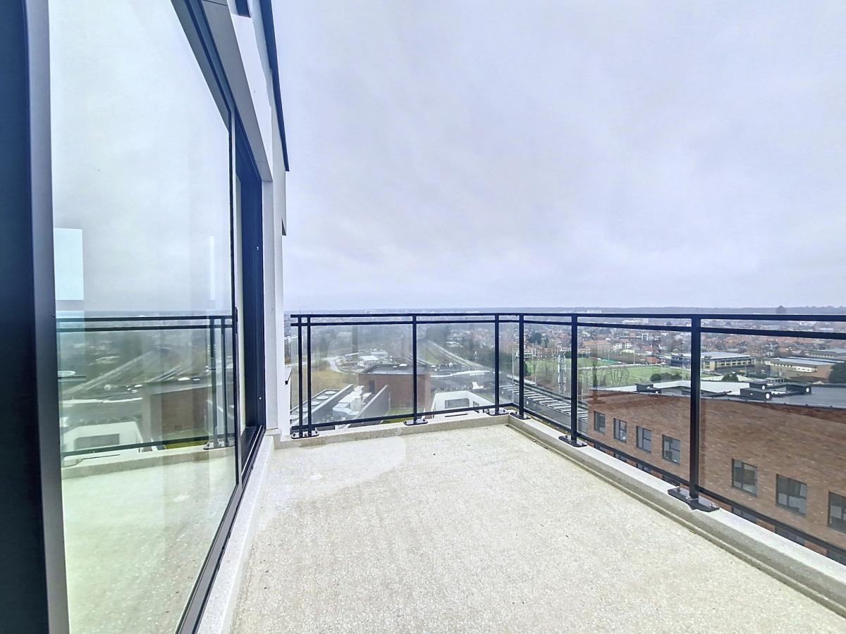 DELTA VIEW - Penthouse 164 m², 3 ch. + terrasse 20 m²