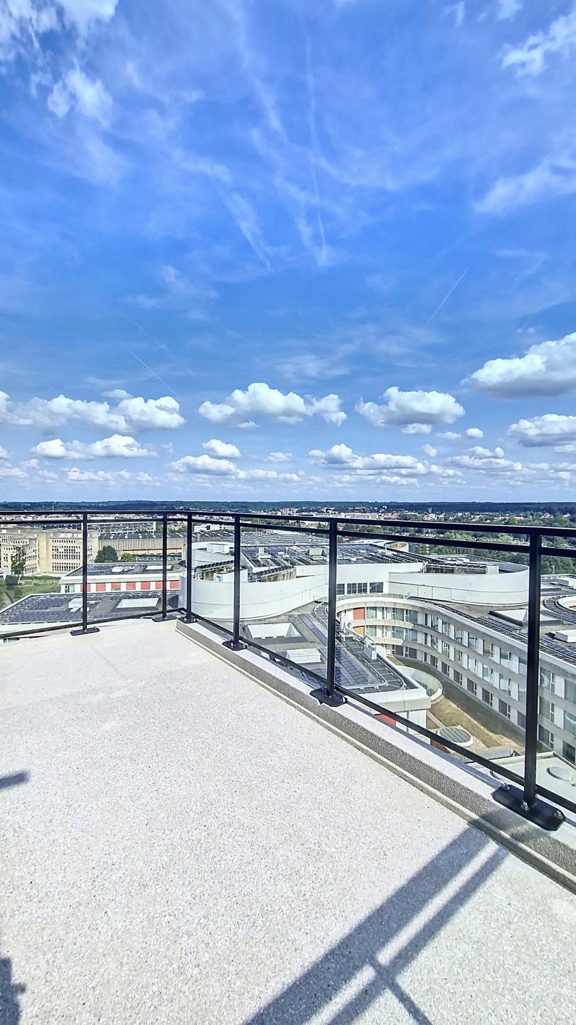 DELTA VIEW - Penthouse 164 m², 3 ch. + terrasse 20 m²