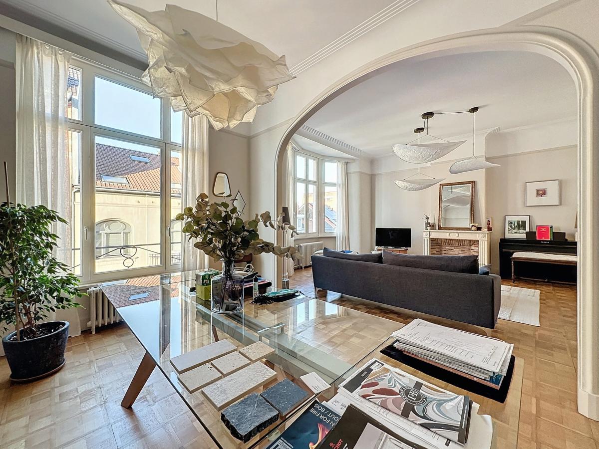 Place Brugmann : Sublime appartement en parfait état