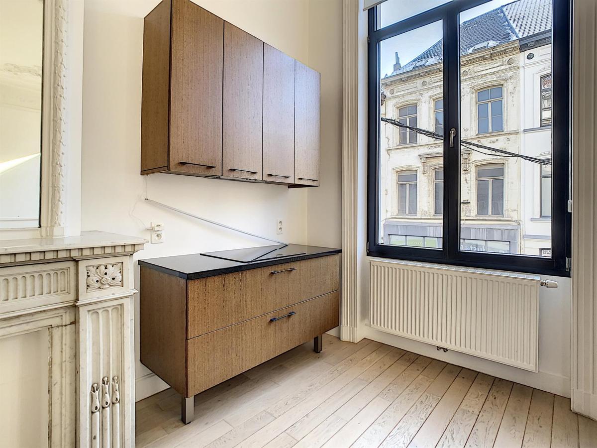 Chaussée d'Ixelles : Sublime appartement remis à neuf