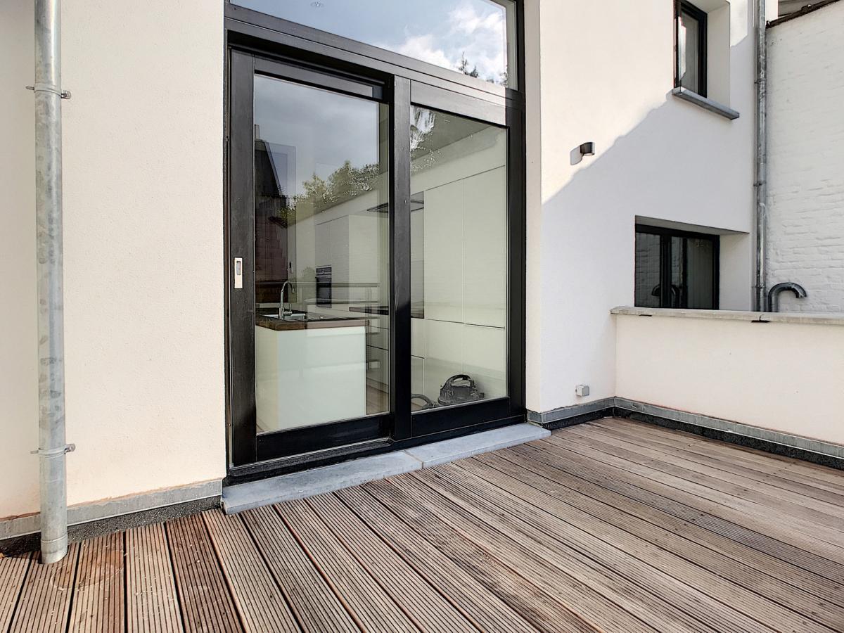 Etangs d'Ixelles : Magnifique triplex RDC avec jardin