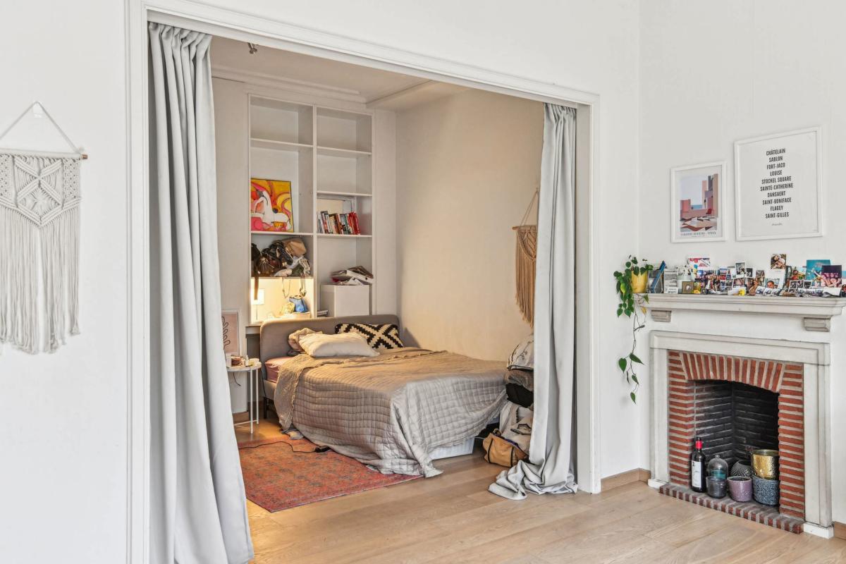 Châtelain/ Louise: bel appartement/ studio  + jardin commun