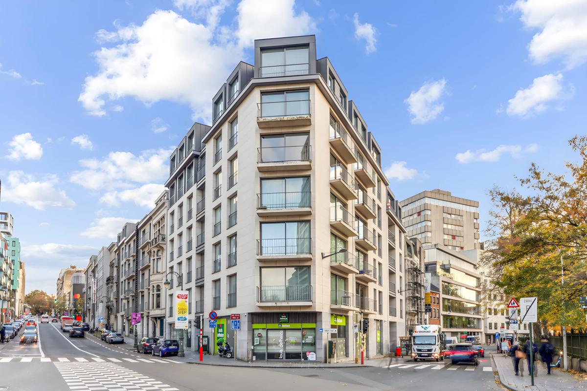 SOUS OFFRE Parc Léopold - Appartement 2 ch avec terrasse et parking