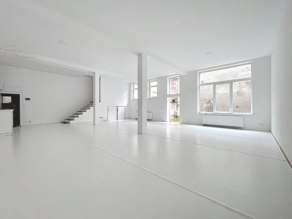 Place Liedts - Magnifique salle de danse de ± 85 m²