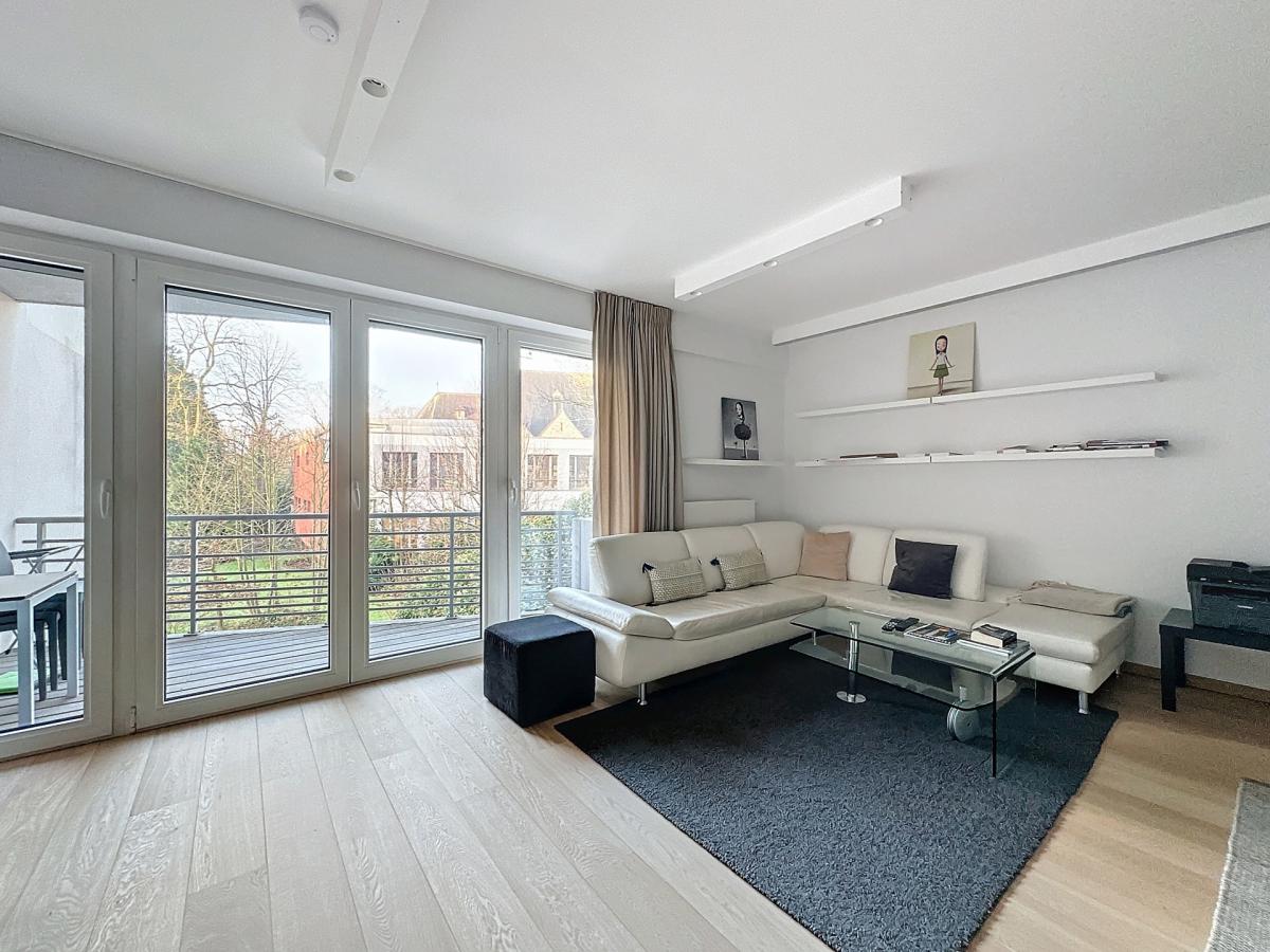 BDC/Montjoie : Superbe appartement meublé et moderne