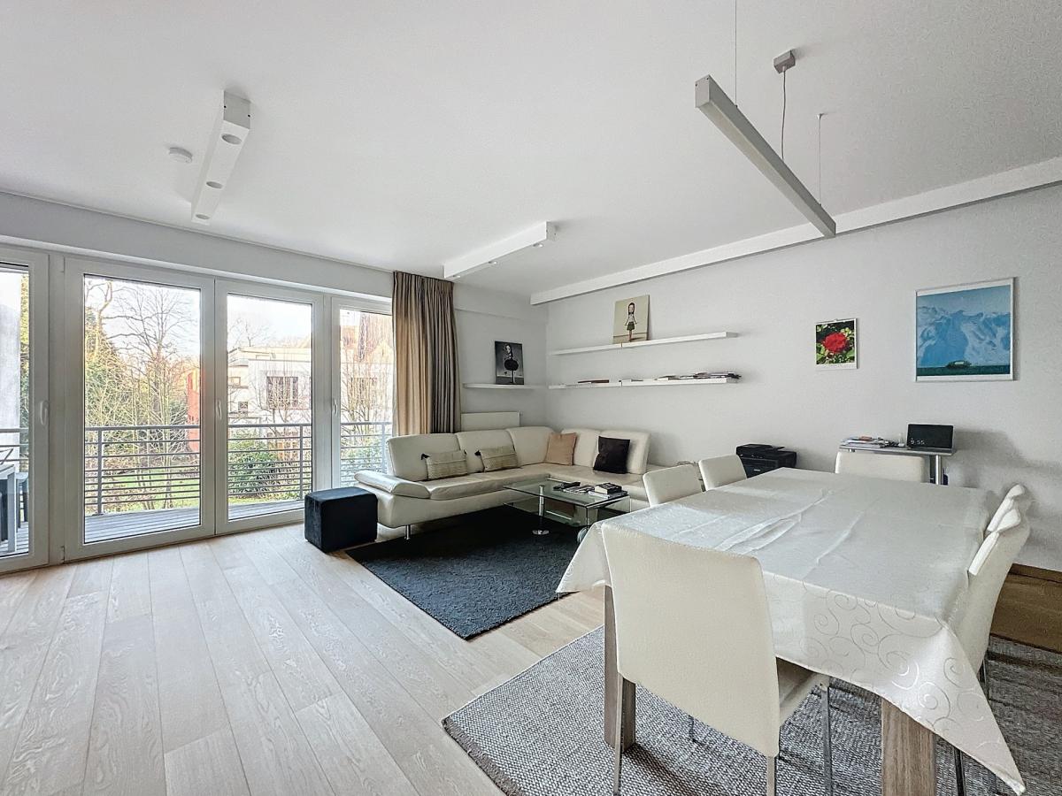 BDC/Montjoie : Superbe appartement meublé et moderne