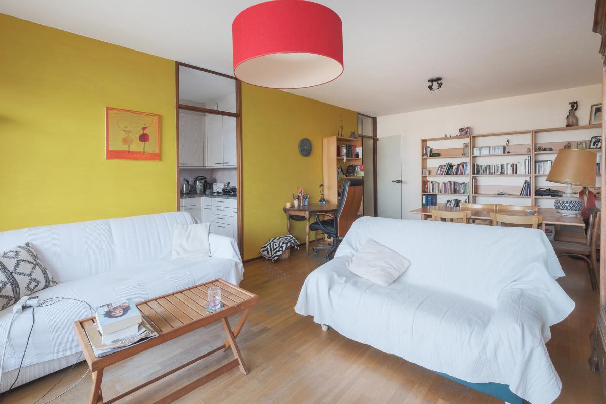 SOUS OFFRE Place Jourdan: superbe appartement 2ch + 2 terr parking