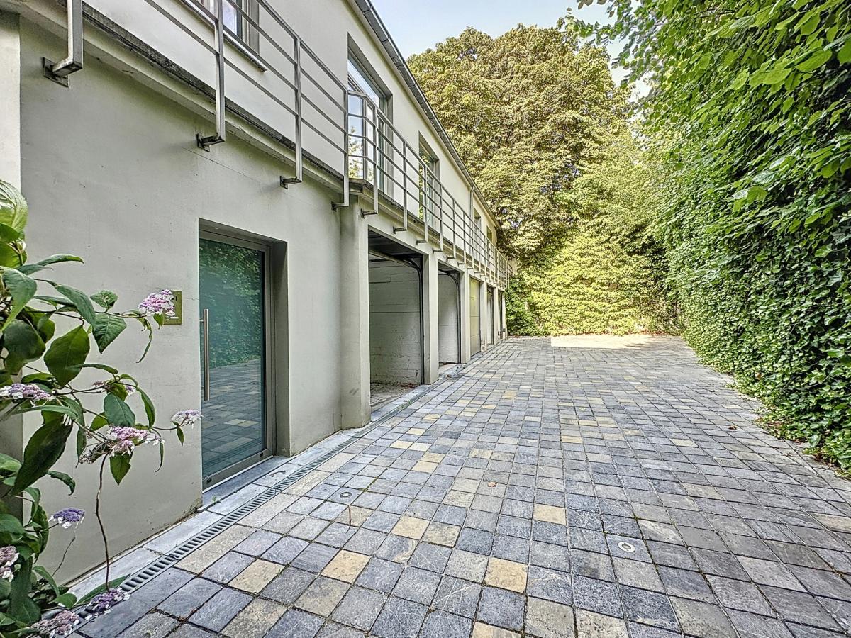 Sablon/Parc Royal : Sublime appartement meublé + terrasse